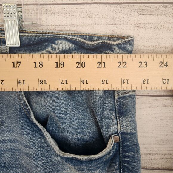 a.n.a 26W high rise straight light wash distressed denim jeans - Picture 3 of 8